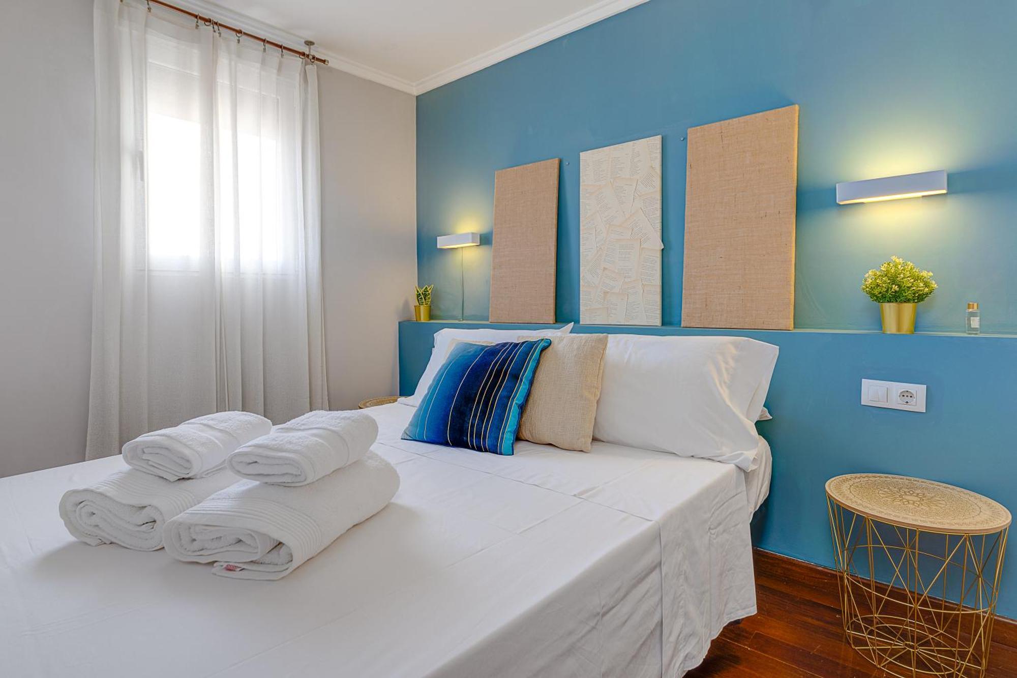 Hb Apartments - Mercado Central - Rambla Alicante - La Suite De La Playa Exterior photo
